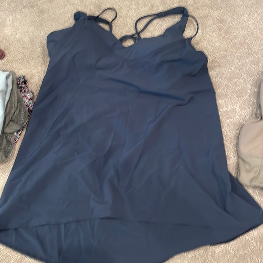 Athleta navy tank with built in bra Medium